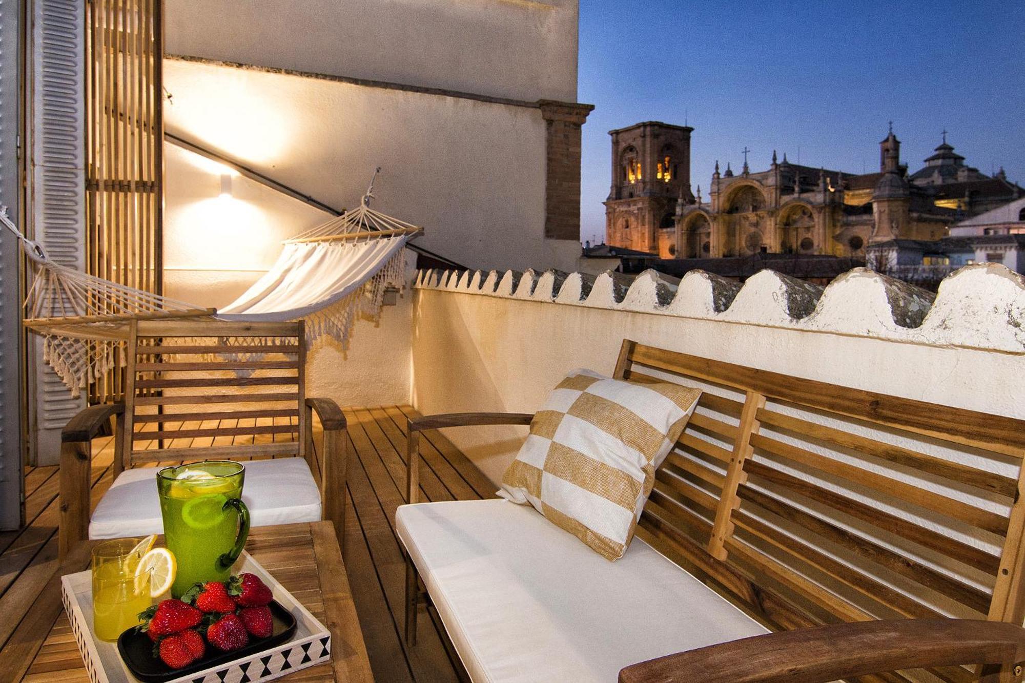 Bibrambla Penthouse Over Cathedral *