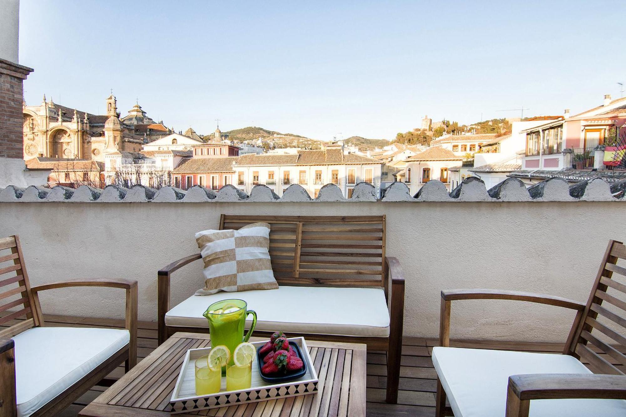 Bibrambla Penthouse Over Cathedral * Granada